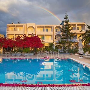 Kyparissia Beach Hotel